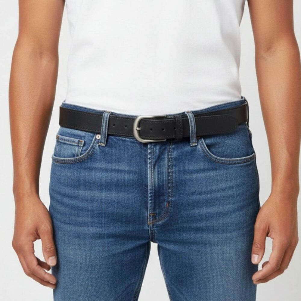 Duluth Trading Co. Black Leather 1.5” Belt 48”